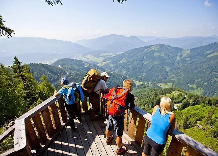 Hotel Post Karlon 4*