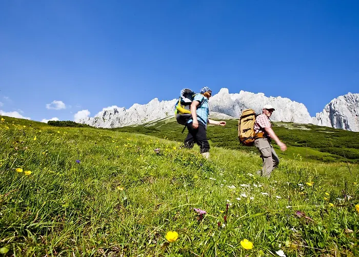 Post Karlon 호텔 4*